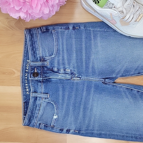 American Eagle Outfitters Dream Jean Hi-Rise Jegging - Picture 8 of 15